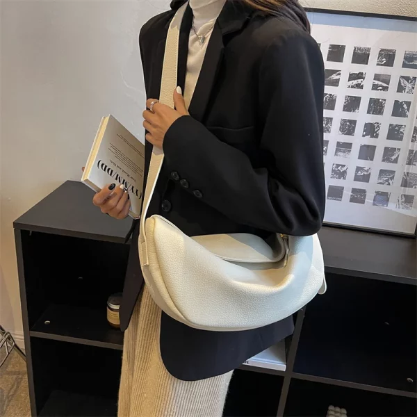 Vintage Crossbody Hobo Bags for Women - Image 3